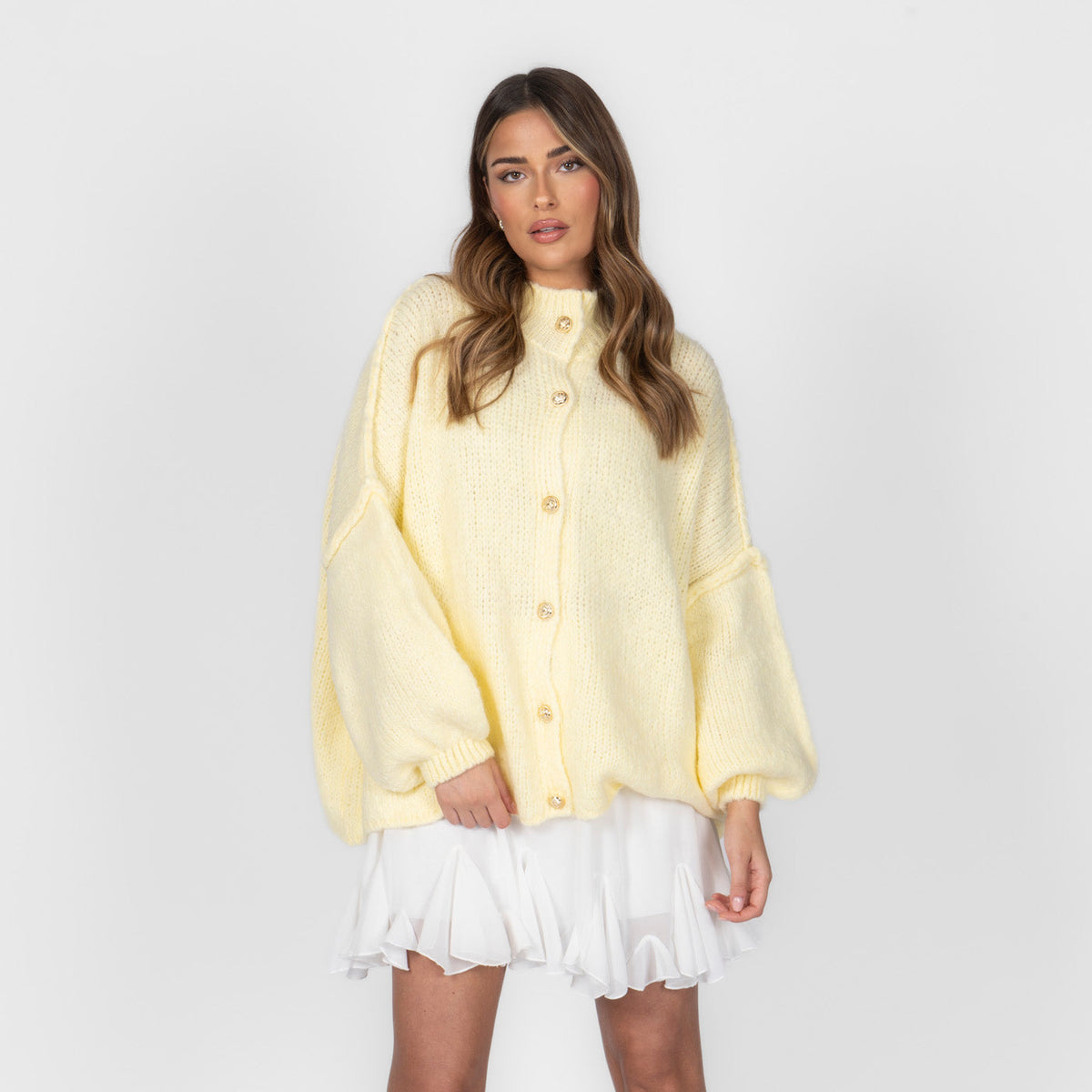 Noelia - Rebeca oversize de punto amarillo mantequilla