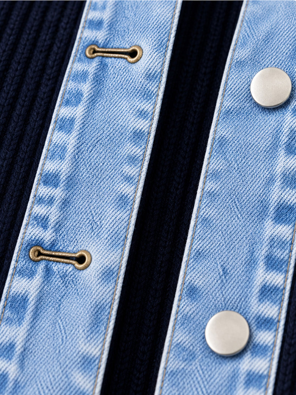 Celia - Chaqueta Larga de Punto con Detalles Vaqueros