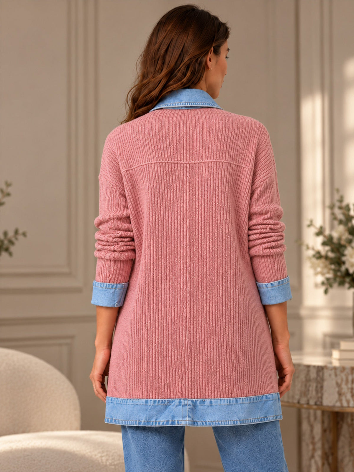 Celia - Chaqueta Larga de Punto con Detalles Vaqueros