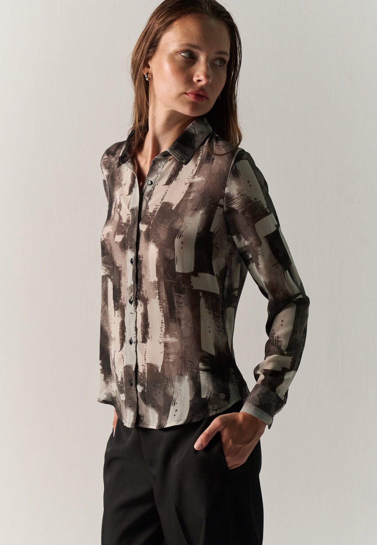 Haridian - Camisa mujer manga larga estampada negra
