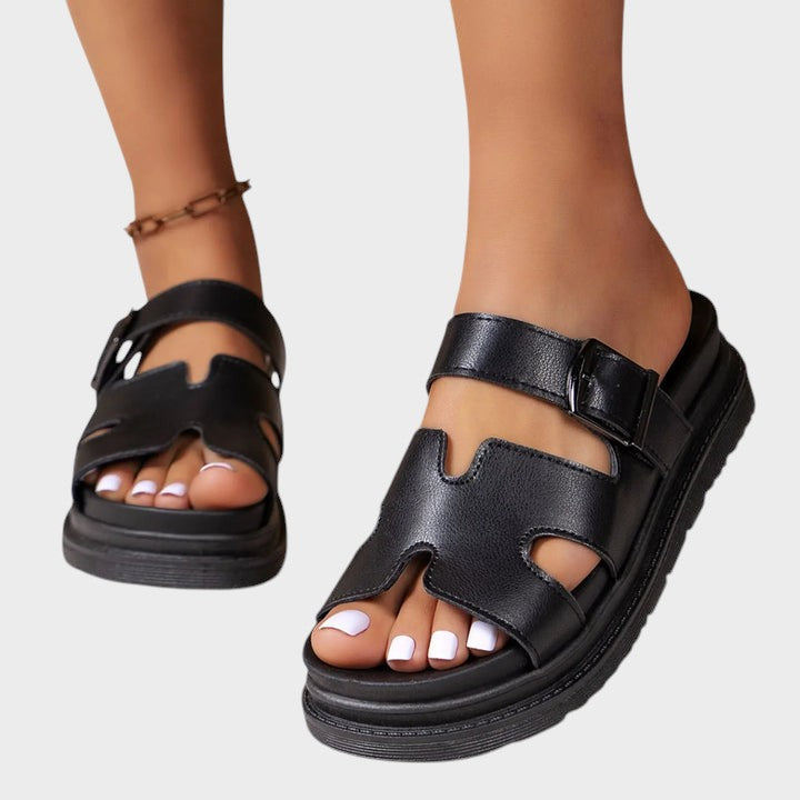 Rebeca - Sandalias ortopédicas con diseño en H