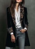 Aurelia - Blazer Negro Entallado con Detalles Barrocos