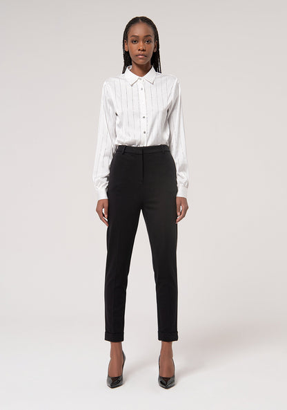 Soraya - Pantalón Chino Slim en Tejido Stretch