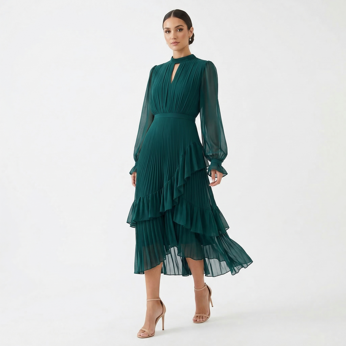 Mariana - Vestido Plisado con Mangas Fluidas y Volantes Asimétricos