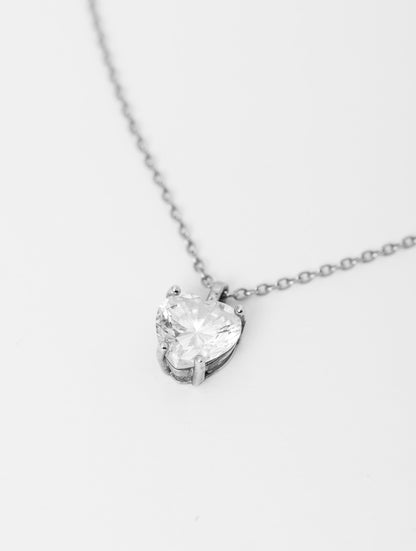 COLLAR CORAZÓN FLEUR EN PLATA