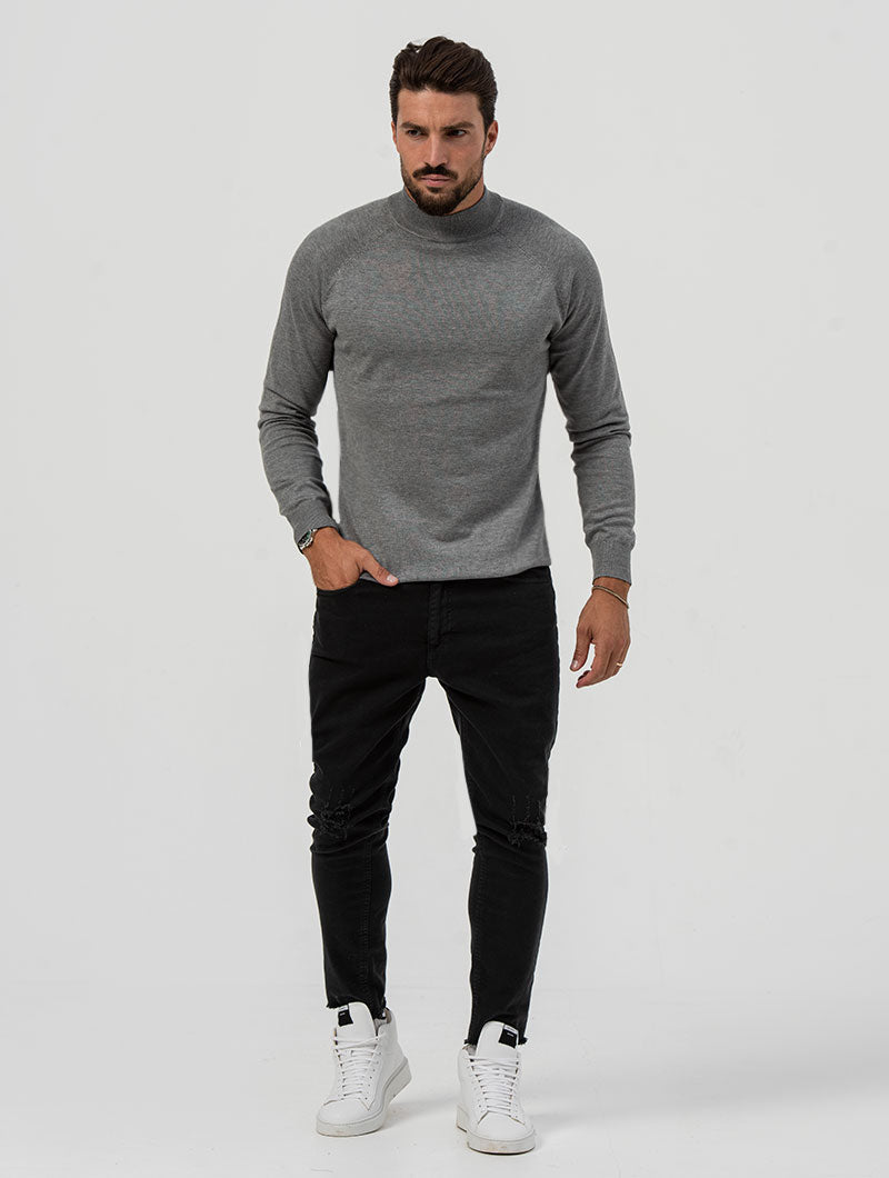 César - Jersey Cuello Alto en Gris Claro