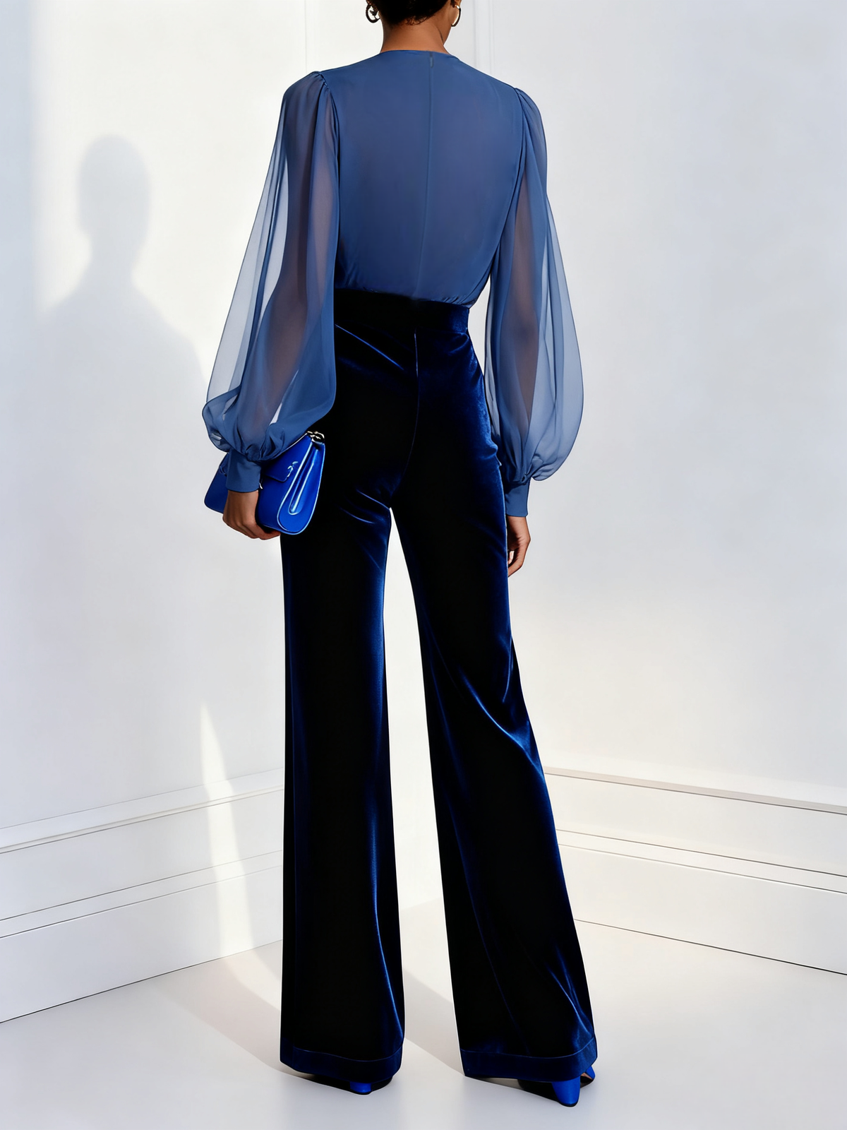 Anabel - Jumpsuit de Terciopelo Azul con Malla