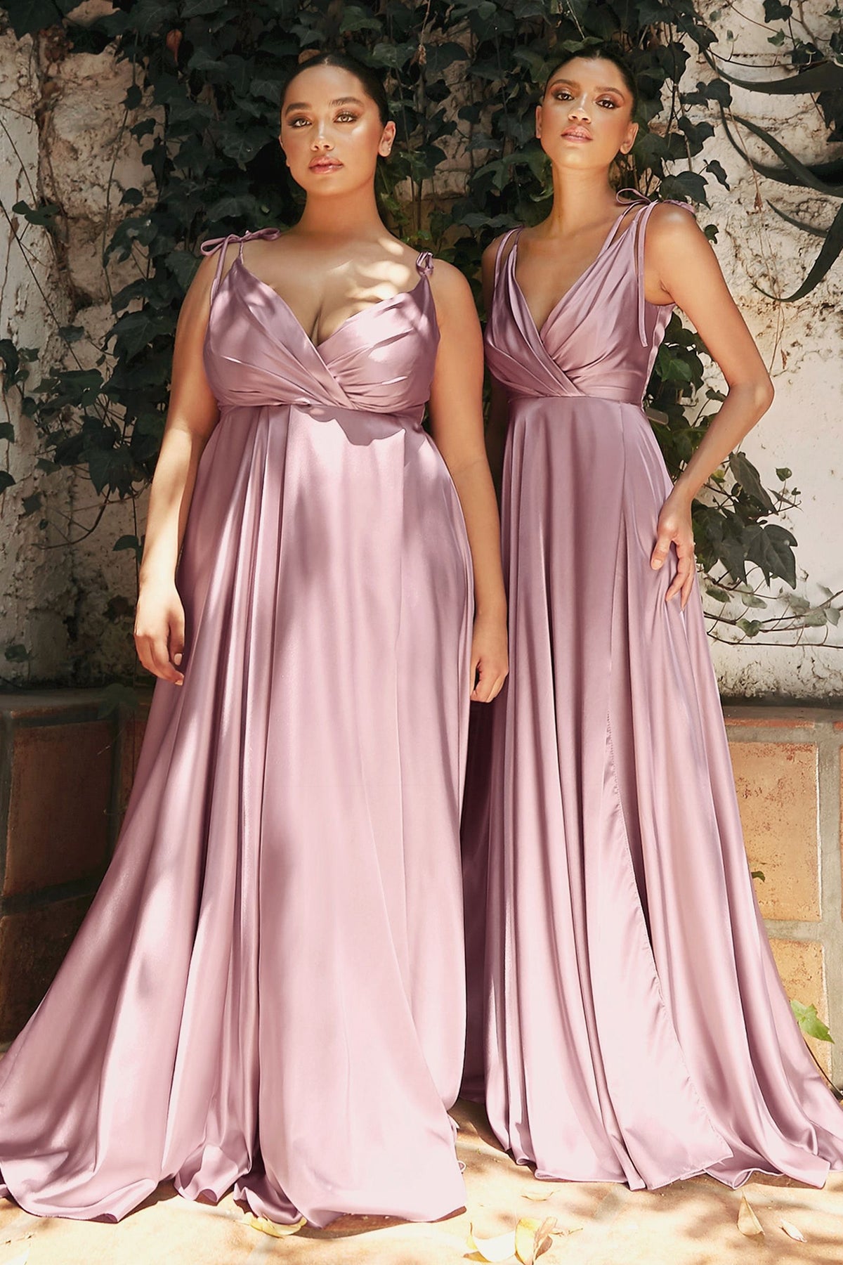 Noa - Vestido de Novia Satén Fluido Corte A con Escote V