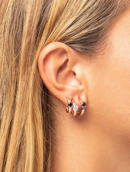 PENDIENTES SCARLETT EN ORO ROSA CON BRILLO BLANCO