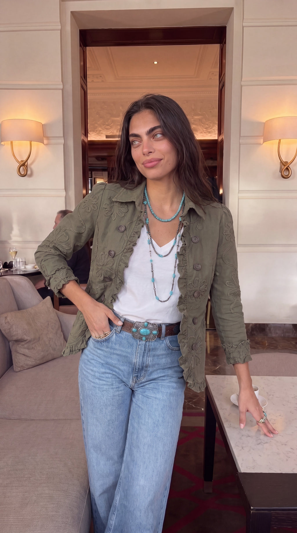 Azucena - Chaqueta boho con bordados florales