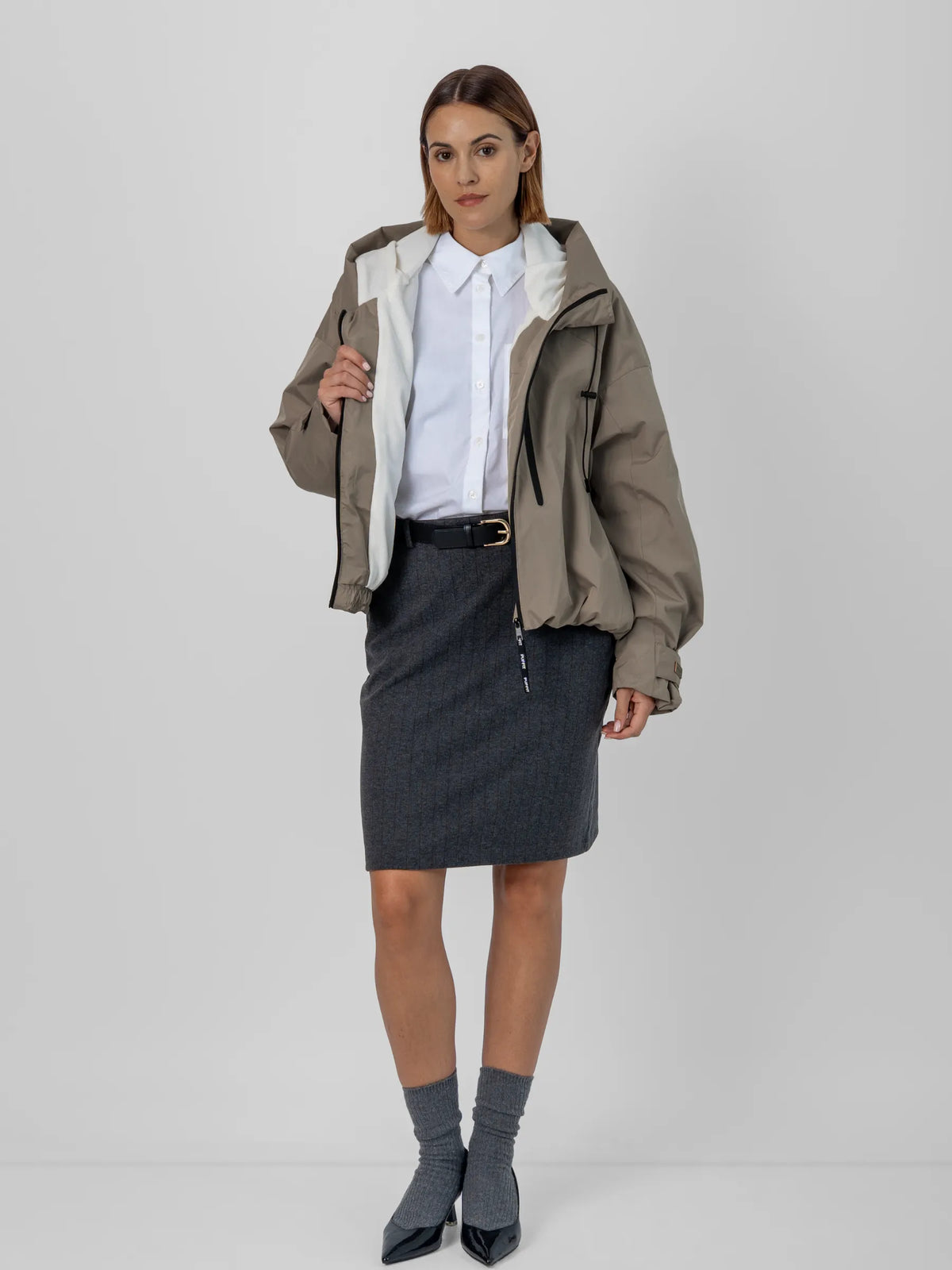 Nerea - Chaqueta impermeable oversize corta