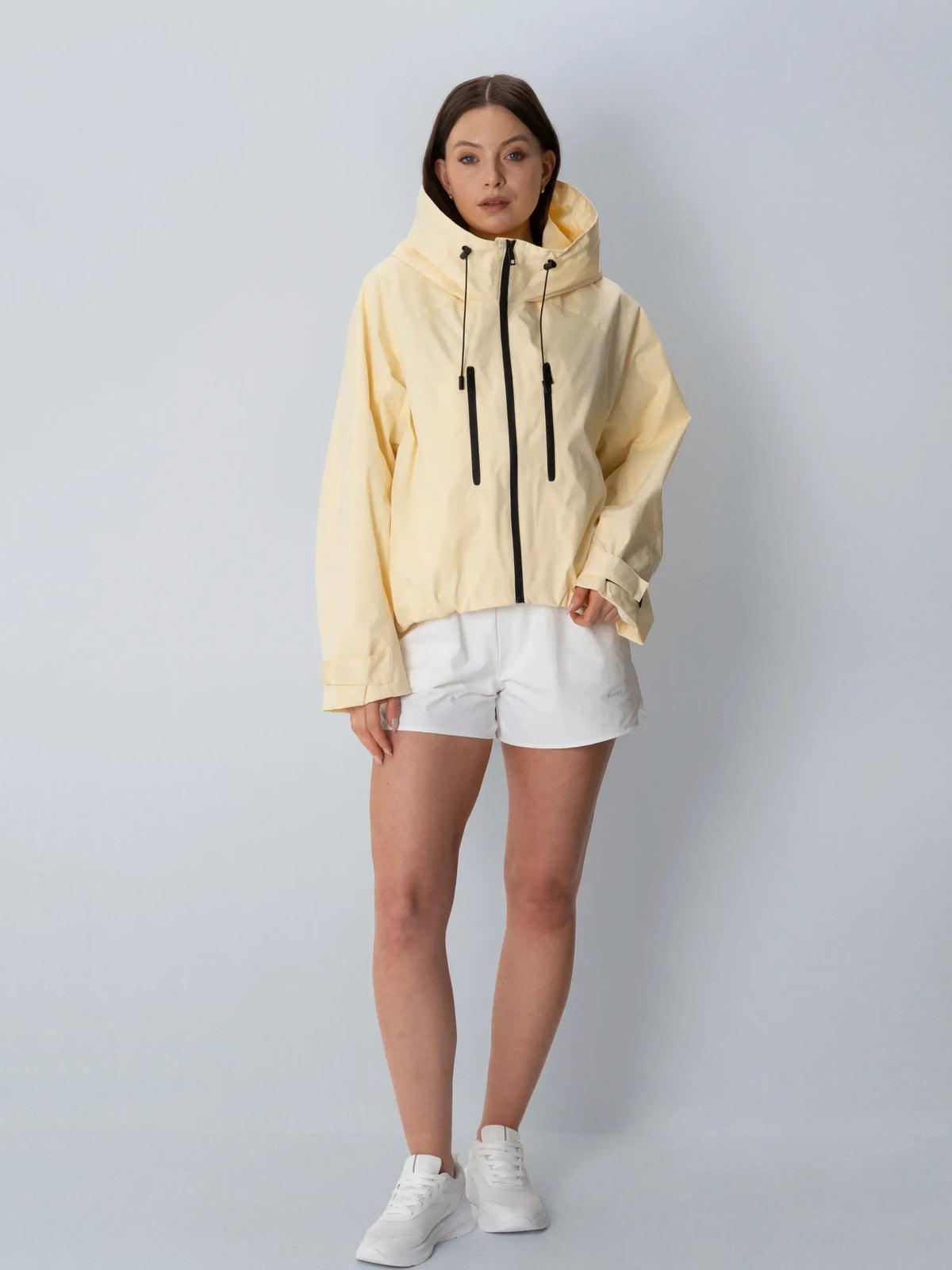 Nerea - Chaqueta impermeable oversize corta