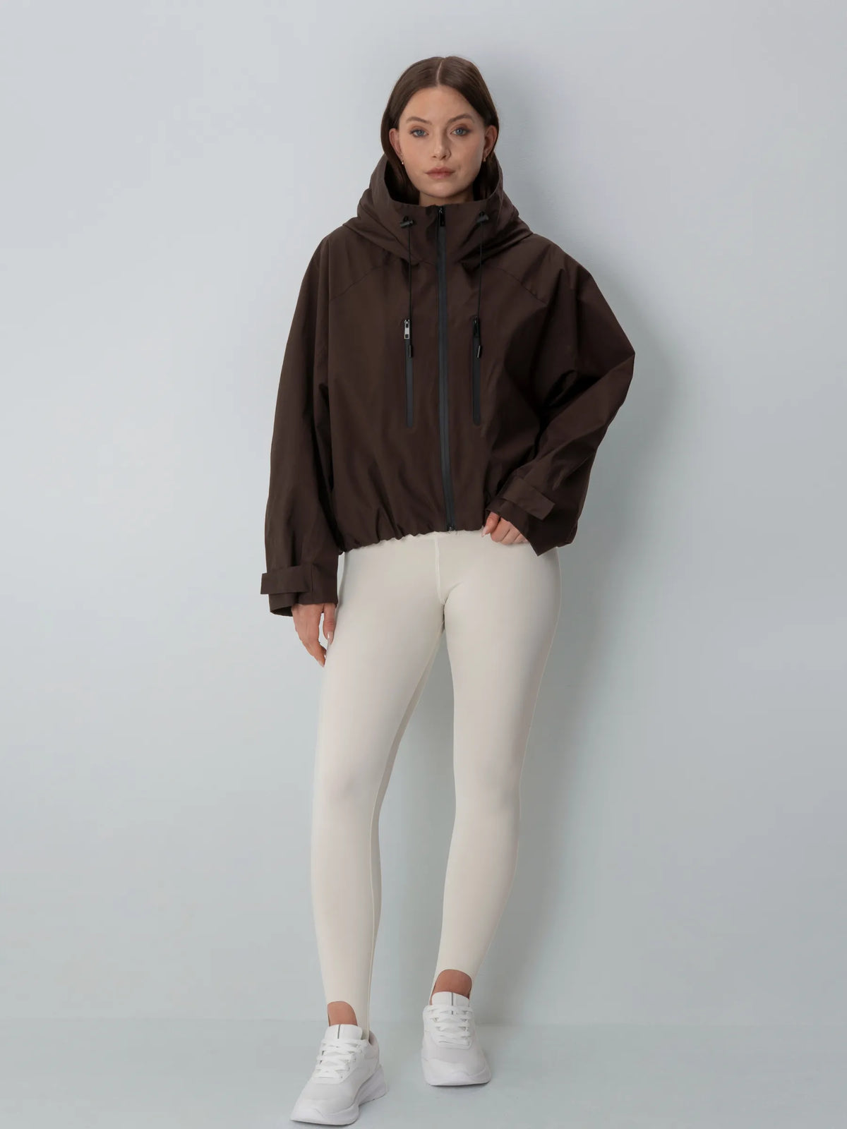 Nerea - Chaqueta impermeable oversize corta
